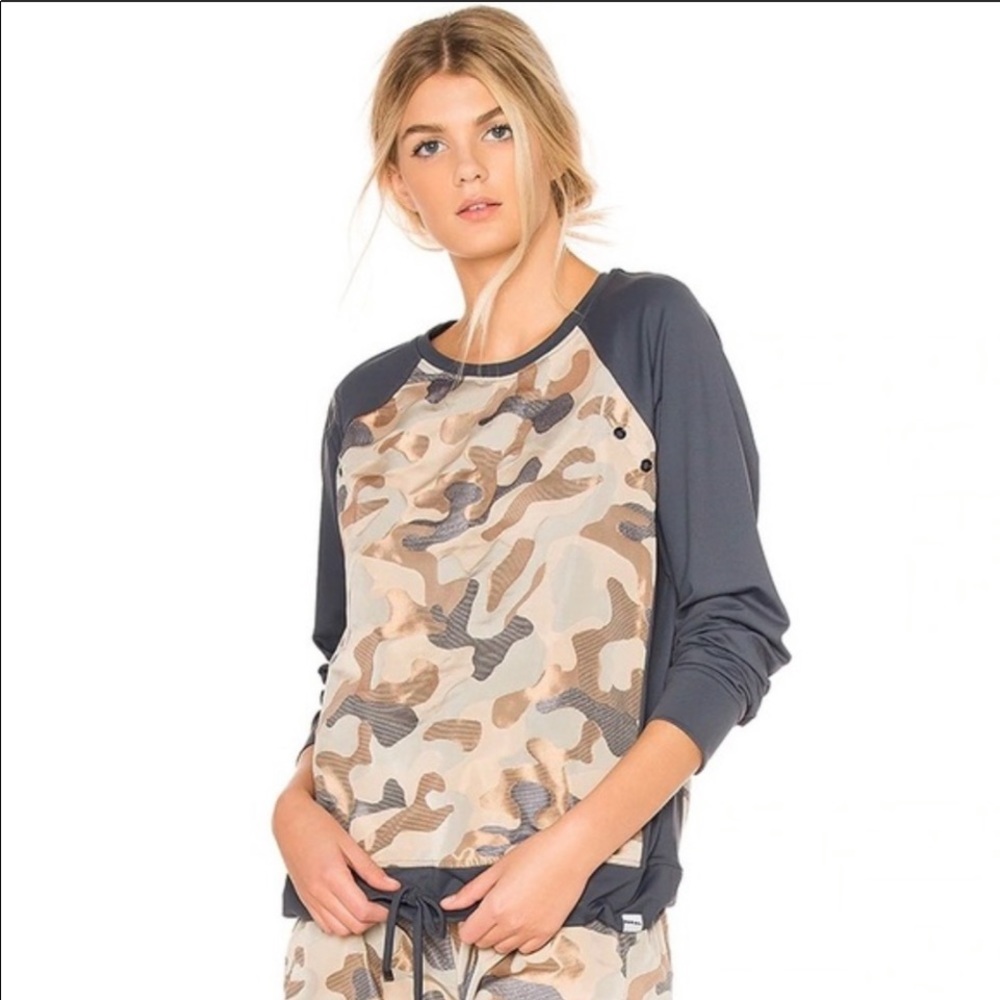 KORAL Olvera Metallic Camo Long Sleeve Pullover Size Small NWOT